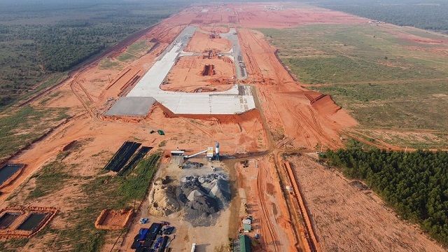 Sân bay Phan Thiết đang được gấp rút hoàn thành giai đoạn 1 Sân bay Phan Thiết đang được gấp rút hoàn thành giai đoạn 1